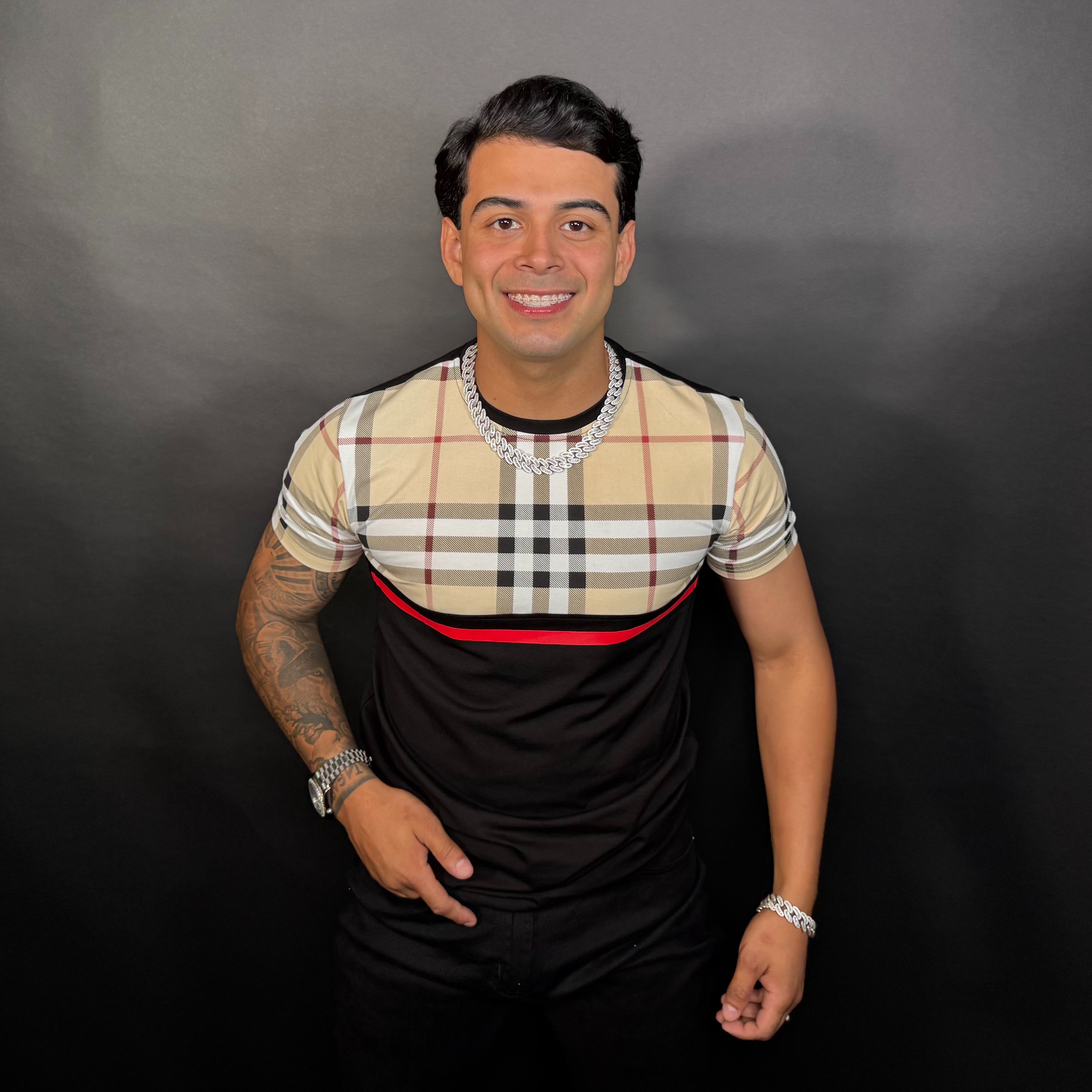 Quintanilla Tee
