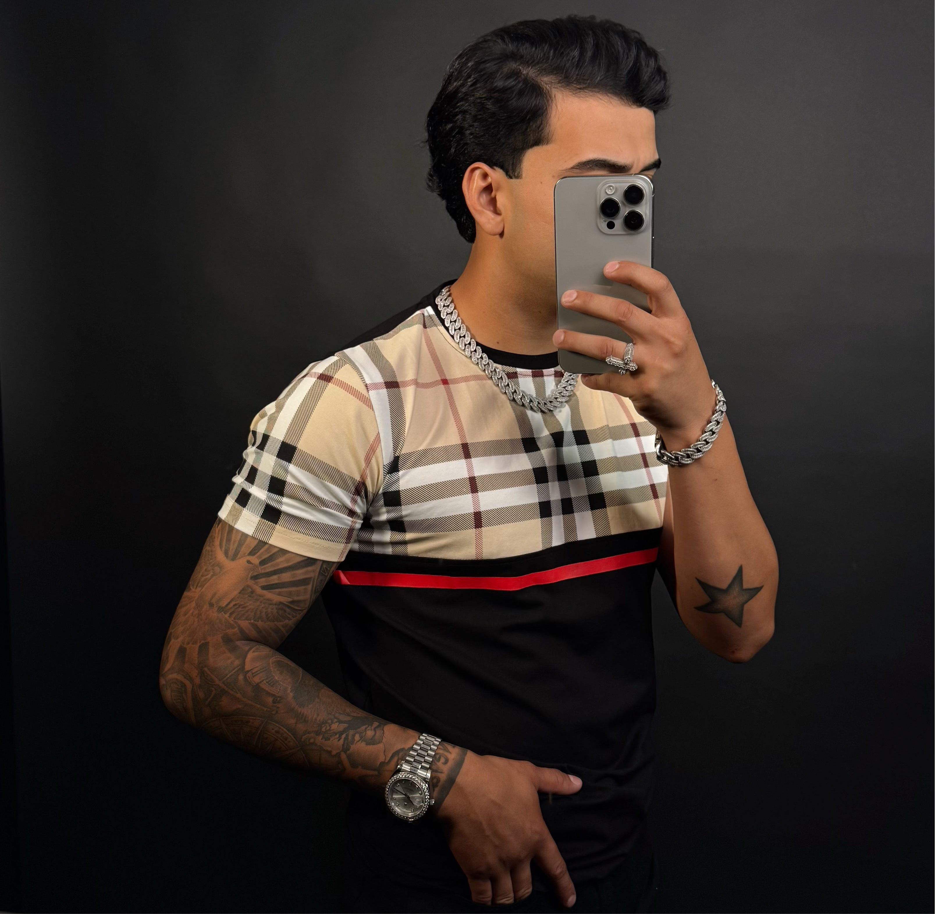Quintanilla Tee