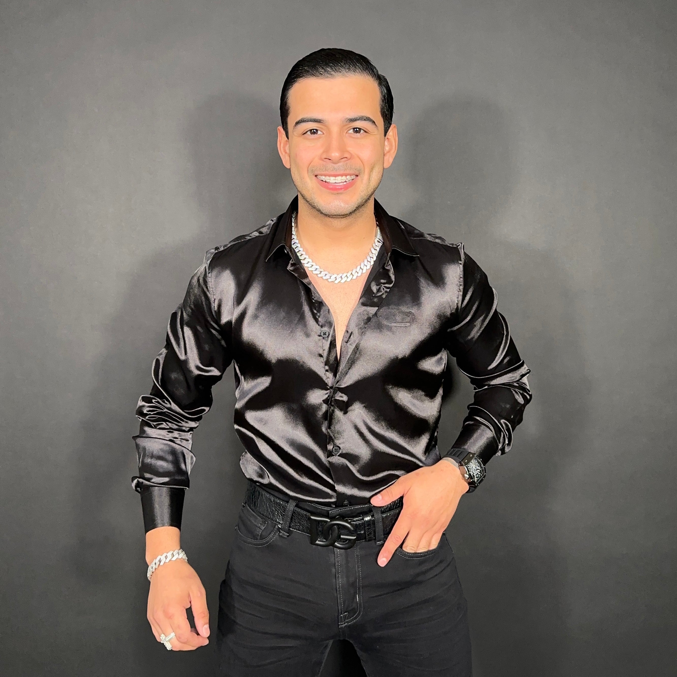 La camisa negra