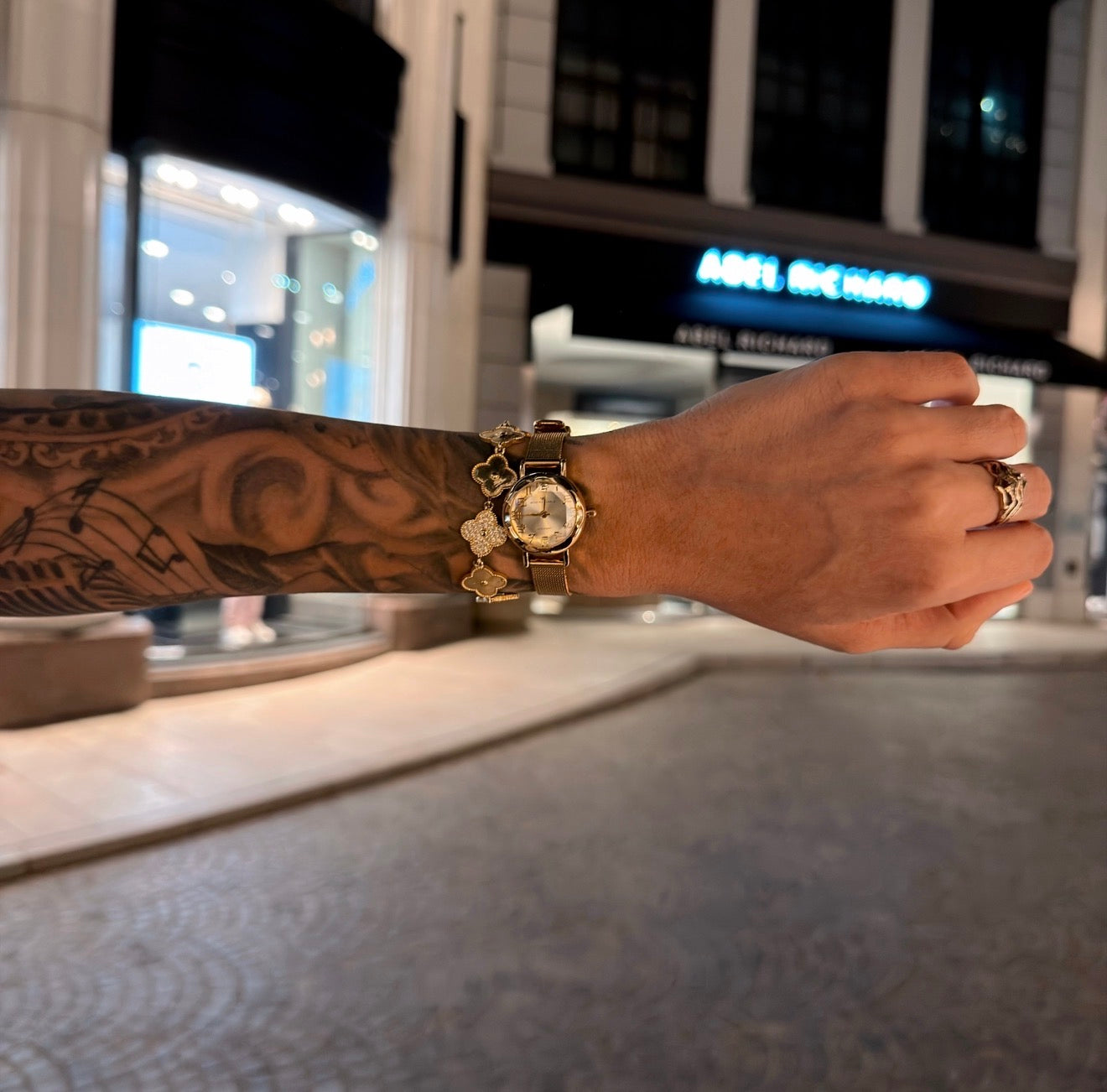 Elegancia Watch