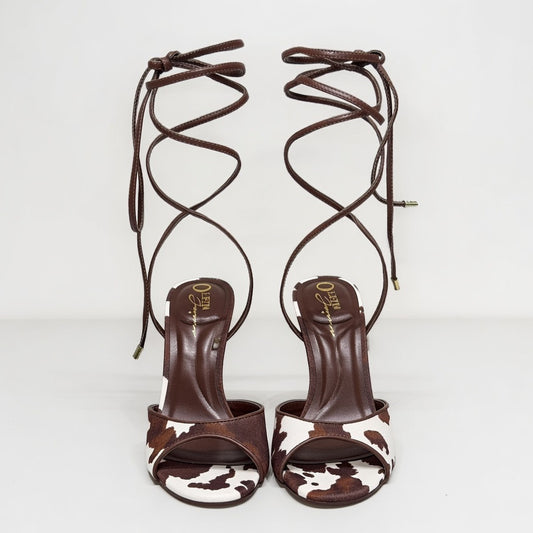 Tacones Muy Chic Lace-Up